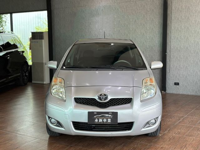TOYOTA豐田 YARIS  第2張相片