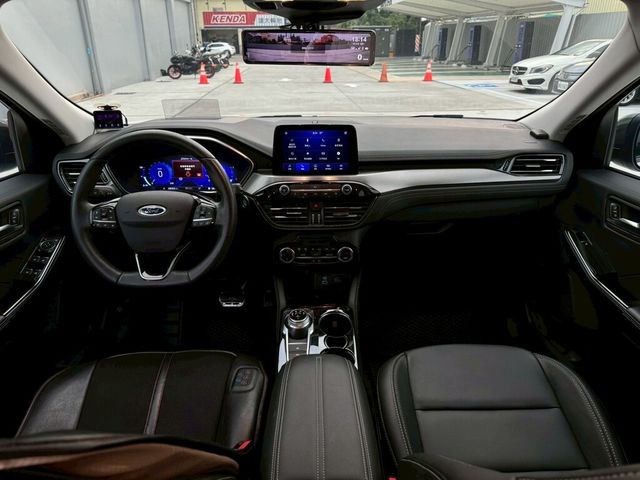 FORD福特 KUGA  第6張相片