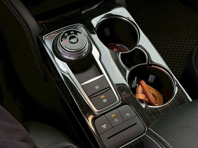 FORD福特 KUGA  第16張相片