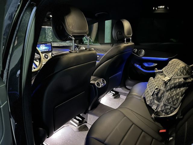 M-BENZ賓士 GLC300 AMG COUPE  第19張相片