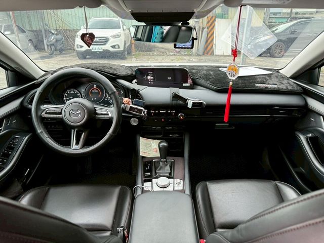MAZDA馬自達 MAZDA 3  第11張相片