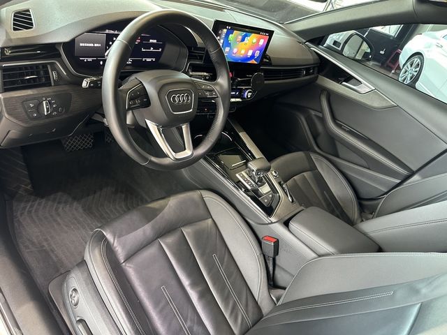 AUDI奧迪 A4 AVANT  第6張相片