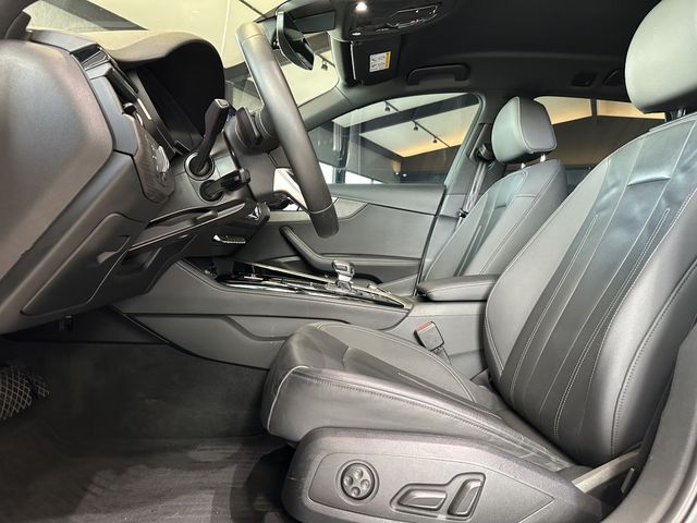 AUDI奧迪 A4 AVANT  第7張相片