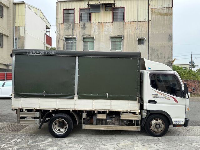 MITSUBISHI三菱 CANTER  第4張相片