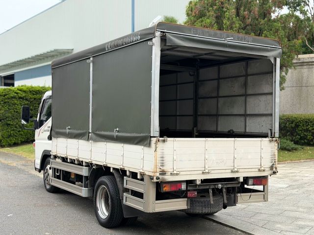 MITSUBISHI三菱 CANTER  第6張相片