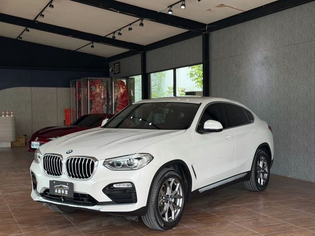 BMW寶馬 X4 XDRIVE20I  第1張相片