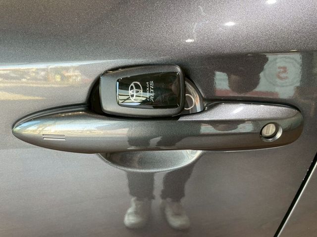 TOYOTA豐田 ALTIS  第8張相片