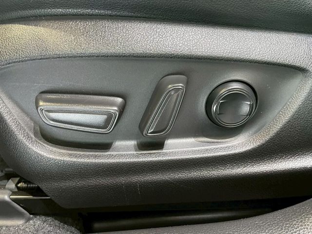 TOYOTA豐田 ALTIS  第14張相片