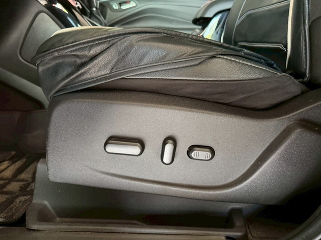 FORD福特 KUGA  第12張相片