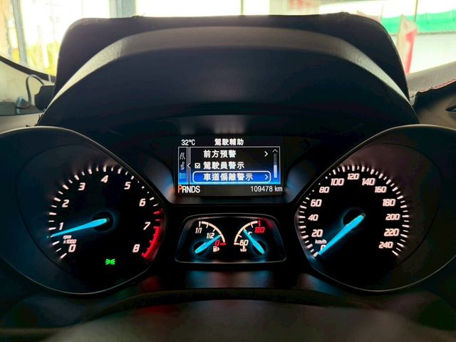 FORD福特 KUGA  第20張相片
