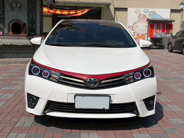 TOYOTA豐田 ALTIS  第2張相片