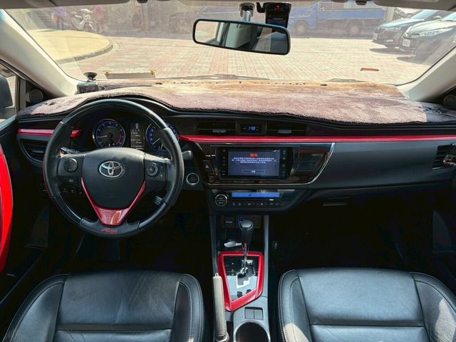 TOYOTA豐田 ALTIS  第10張相片