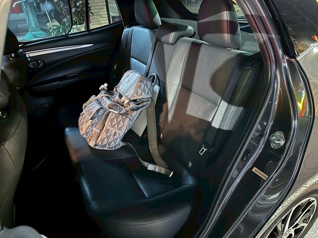 TOYOTA豐田 YARIS  第18張相片