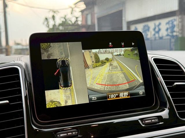 M-BENZ賓士 GLE63 AMG  第13張相片