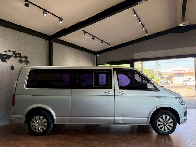 VOLKSWAGEN福斯 T6 CARAVELLE  第4張相片
