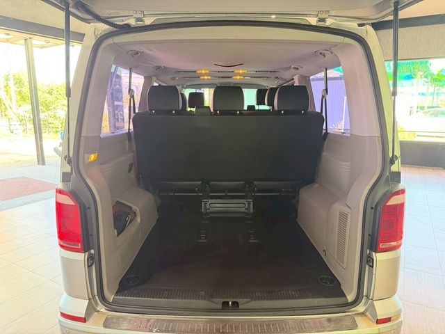 VOLKSWAGEN福斯 T6 CARAVELLE  第8張相片