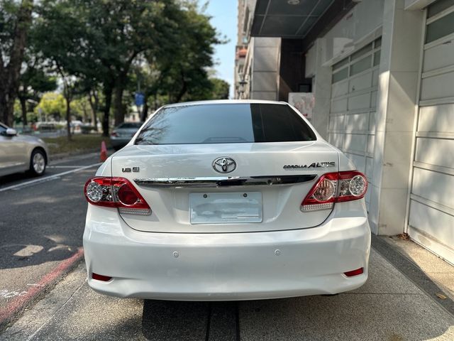 TOYOTA豐田 ALTIS  第4張相片