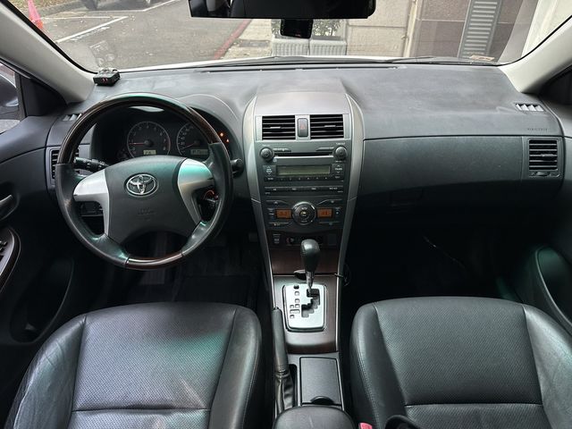 TOYOTA豐田 ALTIS  第9張相片