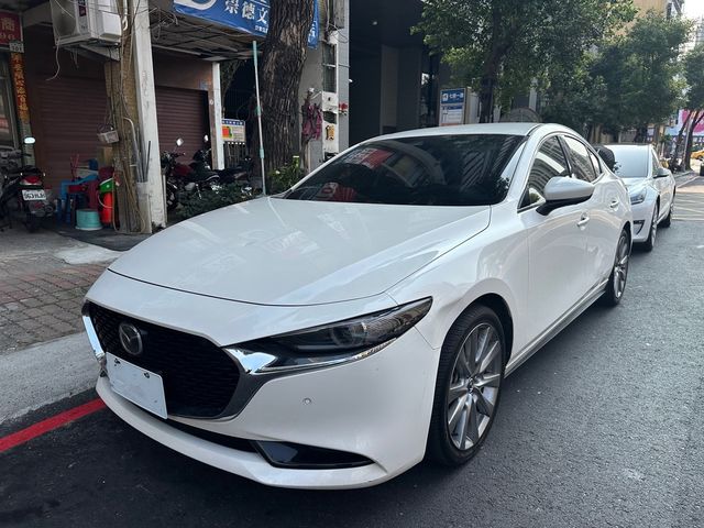 MAZDA馬自達 MAZDA 3  第1張相片