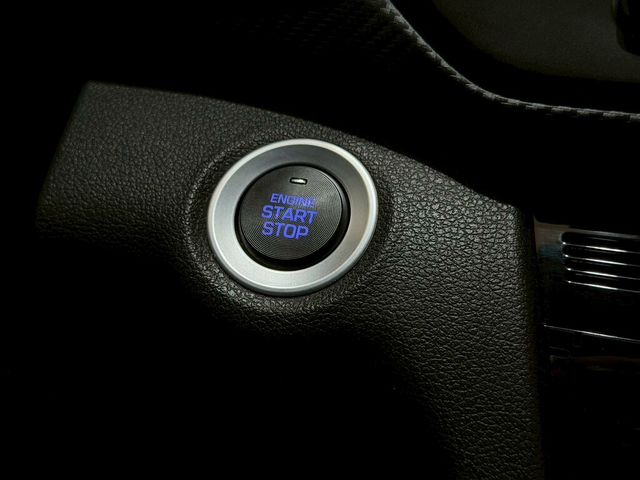 HYUNDAI現代 ELANTRA  第13張相片