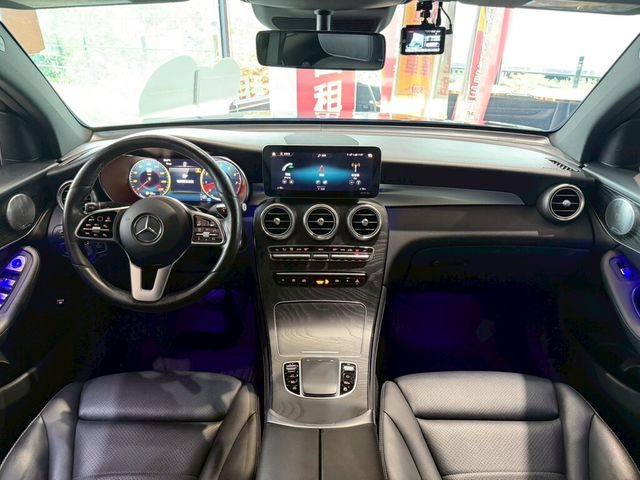 M-BENZ賓士 GLC300 AMG COUPE  第7張相片
