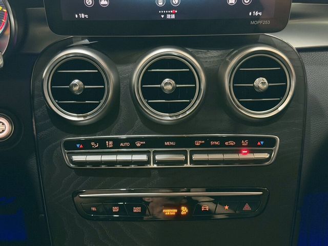 M-BENZ賓士 GLC300 AMG COUPE  第16張相片