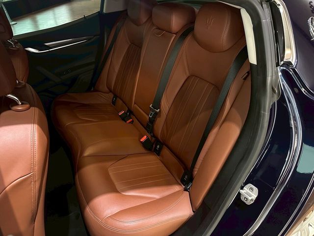 MASERATI瑪莎拉蒂 GHIBLI  第19張相片