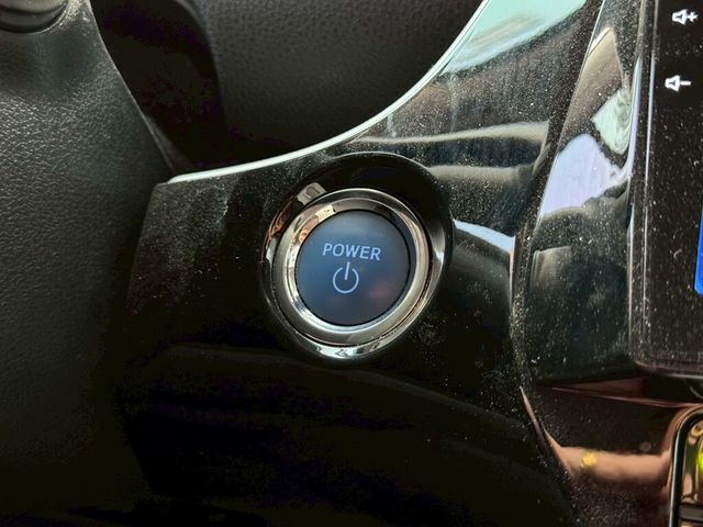 TOYOTA豐田 PRIUS  第11張相片