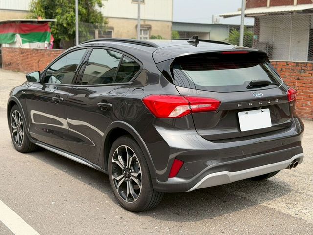 FORD福特 FOCUS ACTIVE  第6張相片