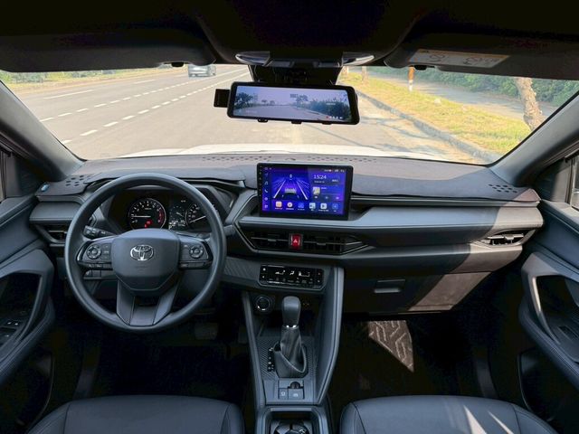 TOYOTA豐田 YARIS CROSS  第9張相片