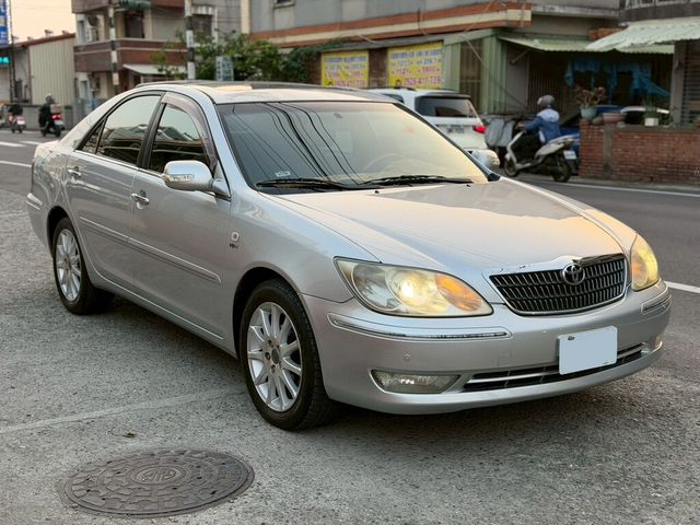TOYOTA豐田 CAMRY  第3張相片
