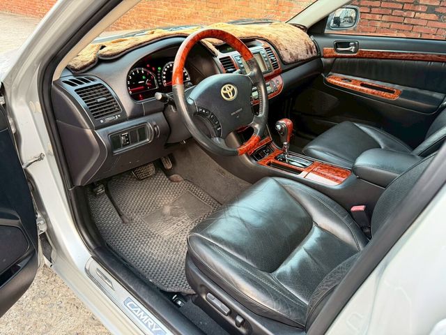 TOYOTA豐田 CAMRY  第9張相片