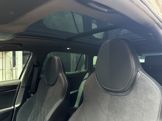 SKODA司科達 SUPERB COMBI  第16張相片