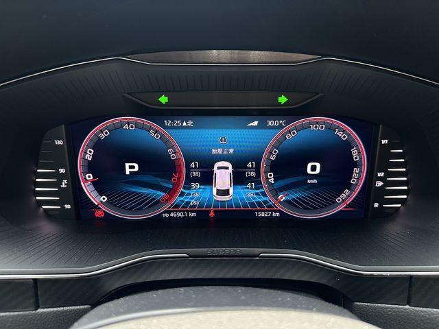 SKODA司科達 SUPERB COMBI  第19張相片