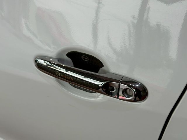 NISSAN日產 TIIDA  第4張相片