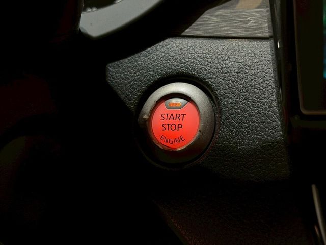 NISSAN日產 TIIDA  第12張相片