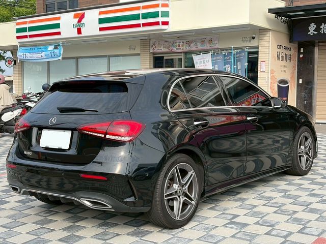 M-BENZ賓士 A180  第2張相片