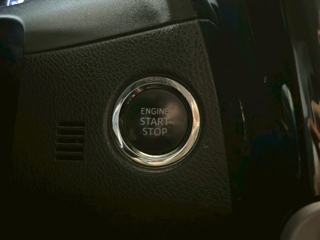 TOYOTA豐田 ALTIS  第13張相片