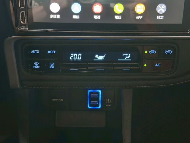 TOYOTA豐田 ALTIS  第17張相片