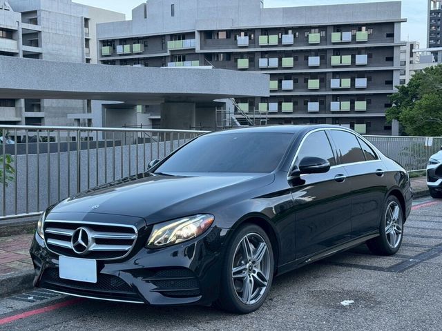 M-BENZ賓士 E300  第1張相片