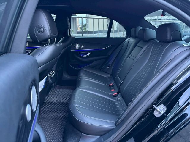 M-BENZ賓士 E300  第17張相片