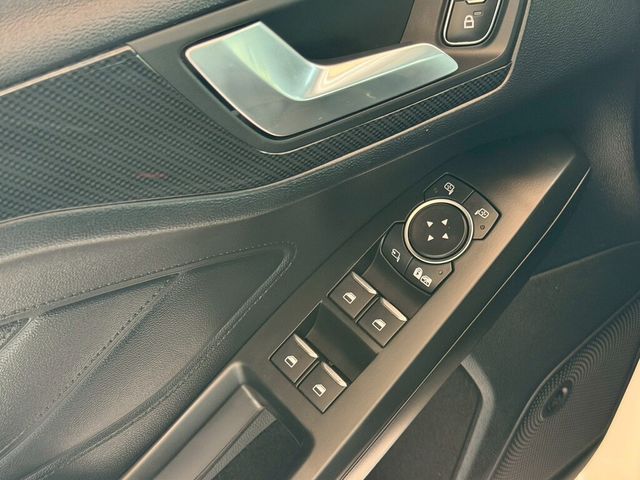 FORD福特 FOCUS  第8張相片