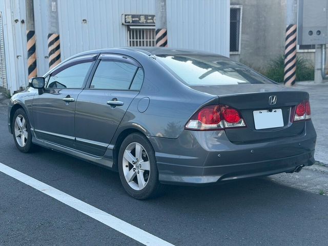 HONDA本田 CIVIC  第6張相片