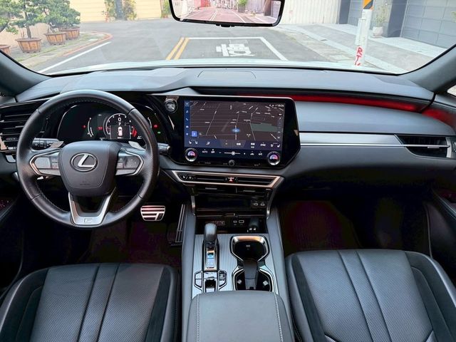 LEXUS凌志 RX350  第7張相片