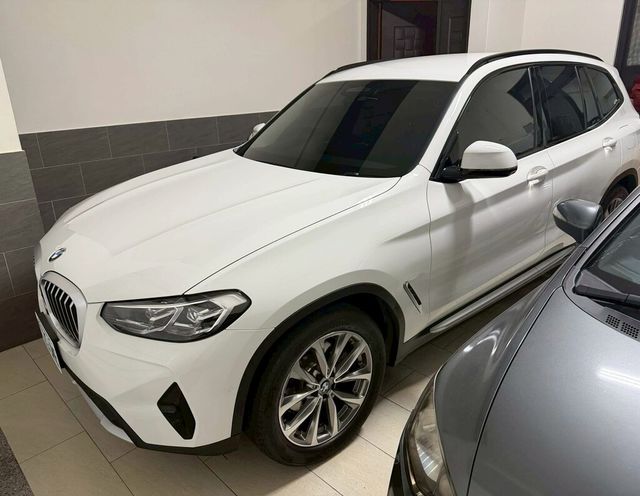 BMW寶馬 X3  第1張相片