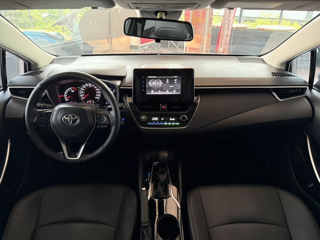 TOYOTA豐田 ALTIS  第5張相片