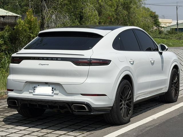 PORSCHE保時捷 CAYENNE  第2張相片