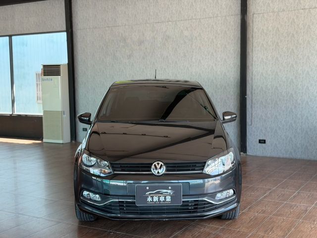 VOLKSWAGEN福斯 POLO  第2張相片
