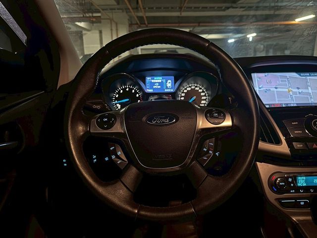FORD福特 FOCUS  第9張相片
