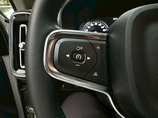 VOLVO富豪 XC40  第10張相片
